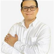 Hallo, ich bin voll und ganz bereit, mein Bestes zu geben und meine Muttersprache zu unterrichten